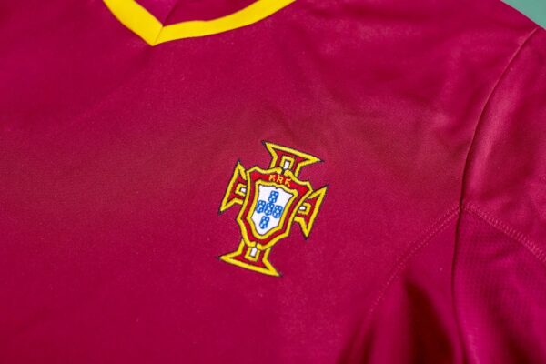 FIGO #7 Retro Portugal Home Jersey Euro Cup 2000 - Image 8