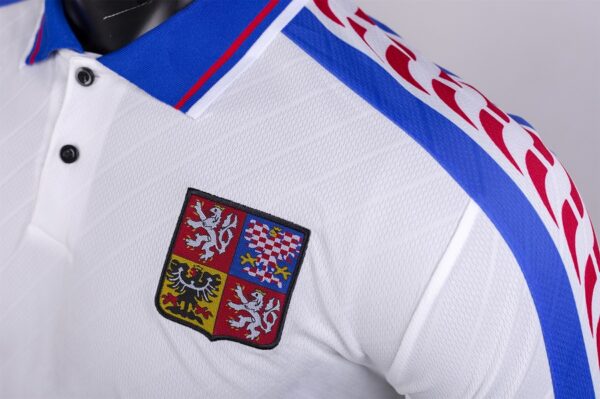 Retro Czech Republic Away Jersey 1996 - Image 5