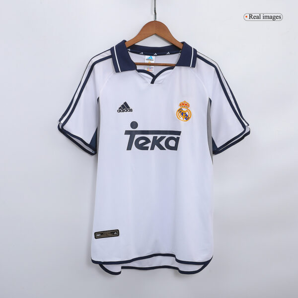 Retro Real Madrid Home Jersey 2000/01 - Image 3