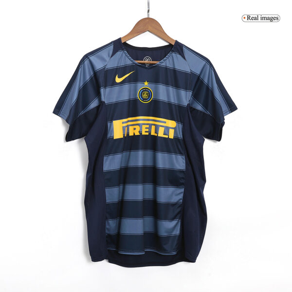 Retro Inter Milan Away Jersey 2004/05 - Image 3