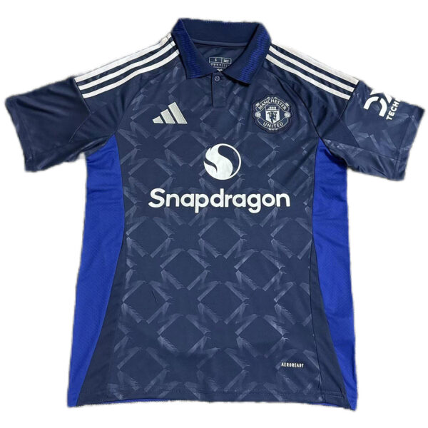 Manchester United Away Kit Jersey+Shorts 2024/25 - Image 4