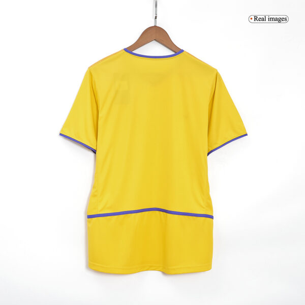 Retro Leeds United Third Jersey 2002/03 - Image 6