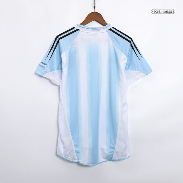 Argentina Retro Home Jersey 2004/05 - Image 6