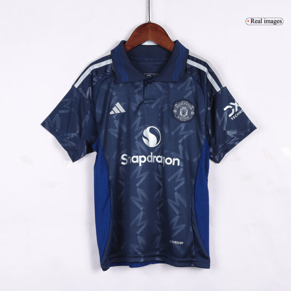 Kids Manchester United Away Kit Jersey+Shorts 2024/25 - Image 4