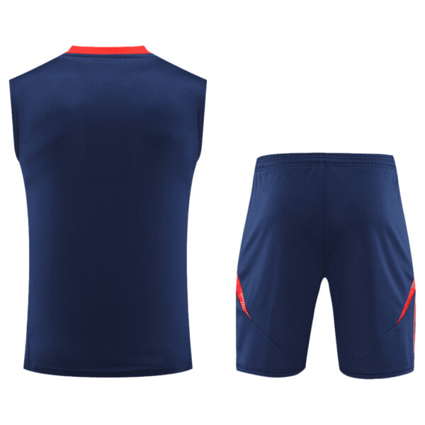 Manchester United Pre-Match Vest Kit(Jersey+Shorts) 2024/25 - Image 2