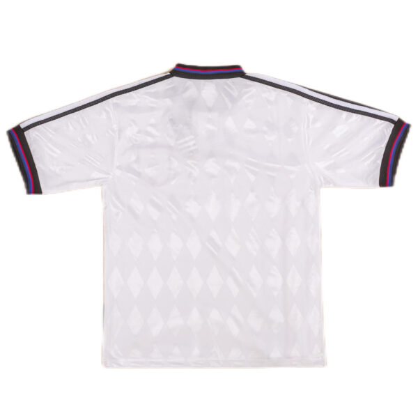 Retro Bayern Munich Away Jersey 1996/98 - Image 4
