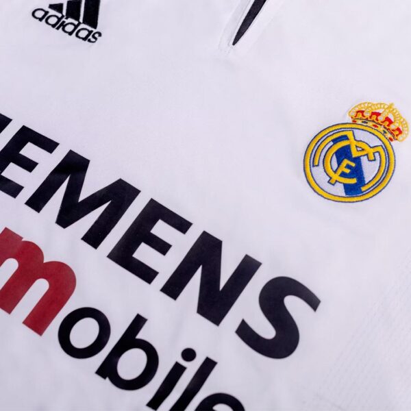 Retro Real Madrid BECKHAM #23 Home Jersey 2003/04 - Image 4
