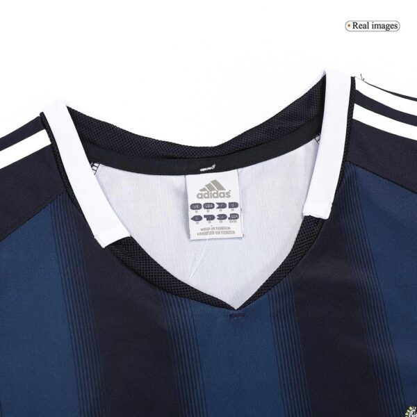 Retro Newcastle United Away Jersey 2004/05 - Image 4