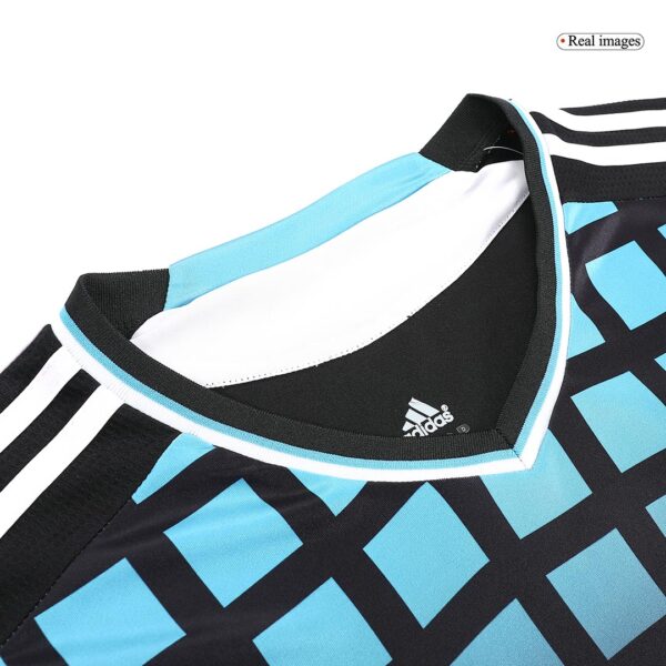 TORRES #9 Chelsea Retro Away Jersey 2011/12 - Image 5
