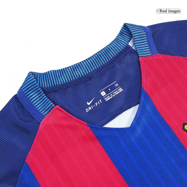 Messi #10 Barcelona Home Retro Jersey 2016/17 - Image 8
