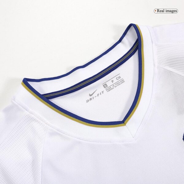 Retro Leeds United Home Jersey 2000/01 - Image 4