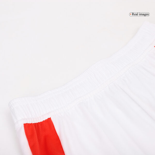 Manchester United Home Shorts 2024/25 - Image 8