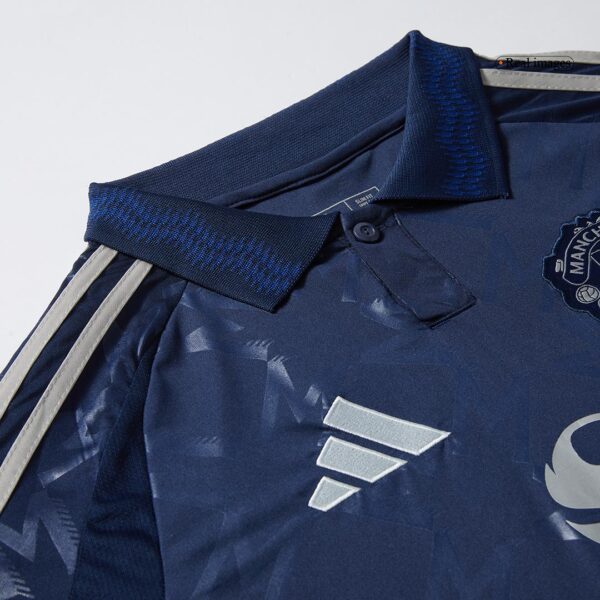 Manchester United Away Long Sleeve Jersey 2024/25 - Image 7