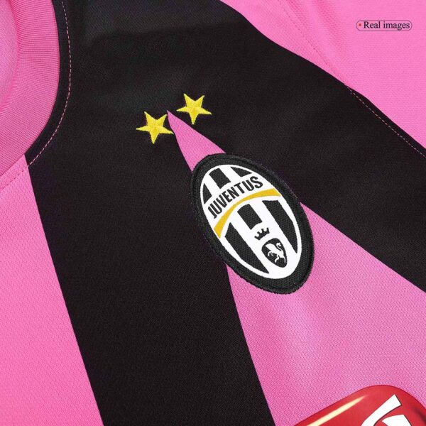 Retro Juventus Away Jersey 2011/12 - Image 7
