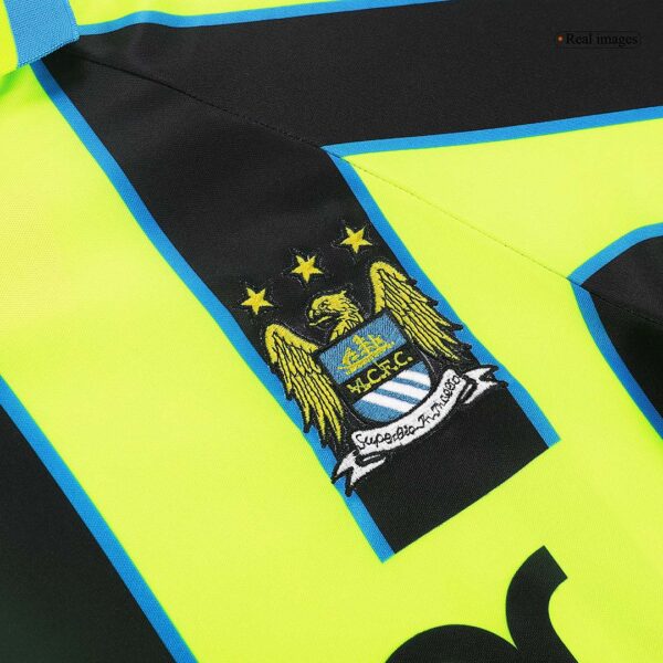 Retro Manchester City Away Jersey 1998/99 - Image 7