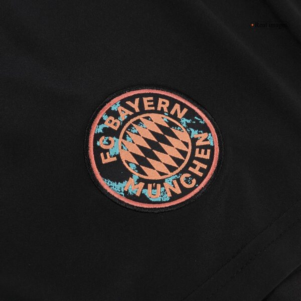 Bayern Munich Away Shorts 2024/25 - Image 7