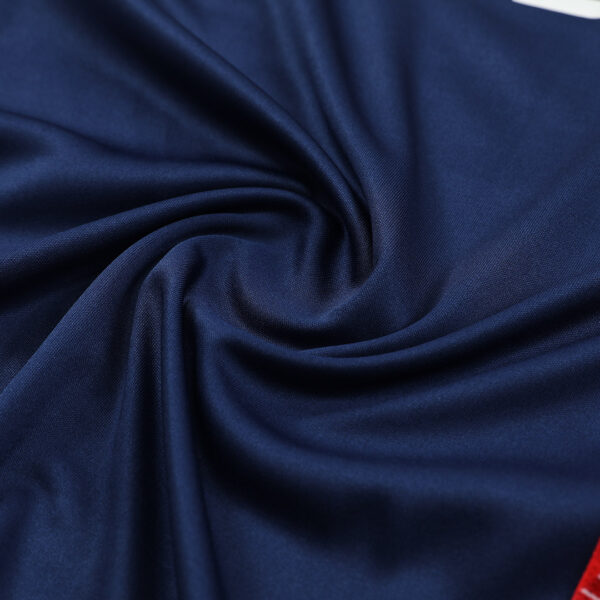 Manchester United Pre-Match Jersey 2024/25 - Image 8