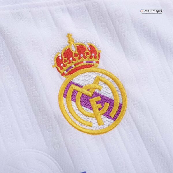 Retro Real Madrid Home Jersey 1996/97 - Image 6