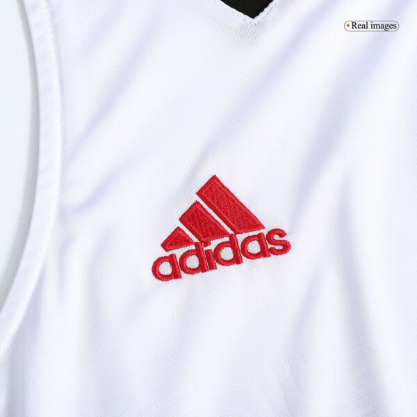CR Flamengo Training Vest - White Replica 2023/24 - Image 7