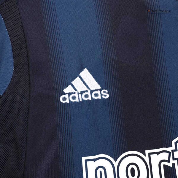 Retro Newcastle United Away Jersey 2004/05 - Image 6