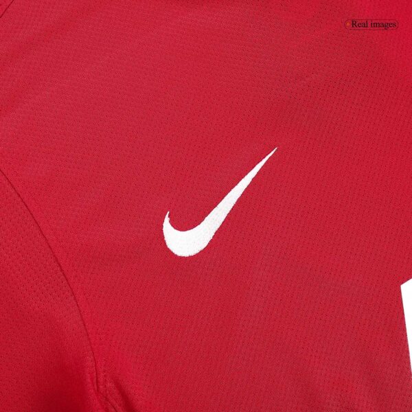 Retro Manchester United Home Jersey 2011/12 - Image 7
