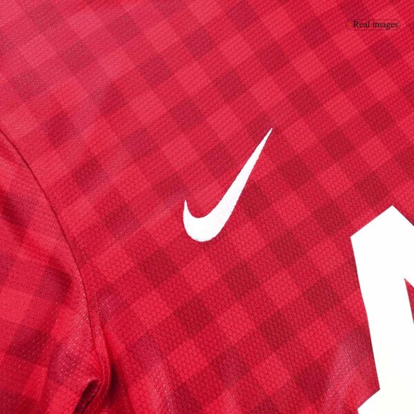 Retro Manchester United Home Jersey 2012/13 - Image 8