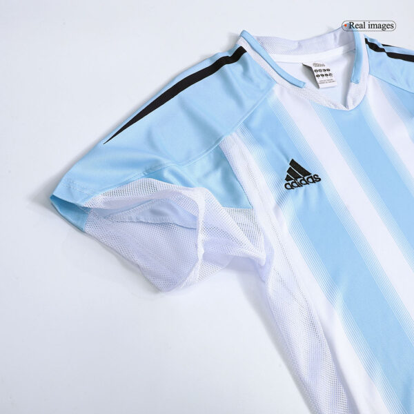 Argentina Retro Home Jersey 2004/05 - Image 10