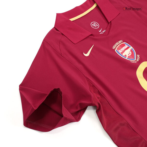 Retro Arsenal Home Jersey 2005/06 - Image 7