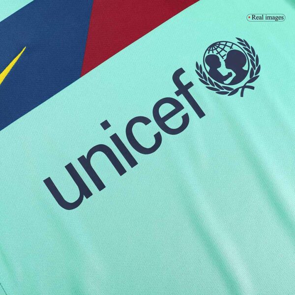 Retro Barcelona Away Jersey 2010/11 - Image 10