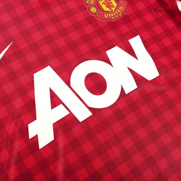 Retro Manchester United Home Jersey 2012/13 - Image 9