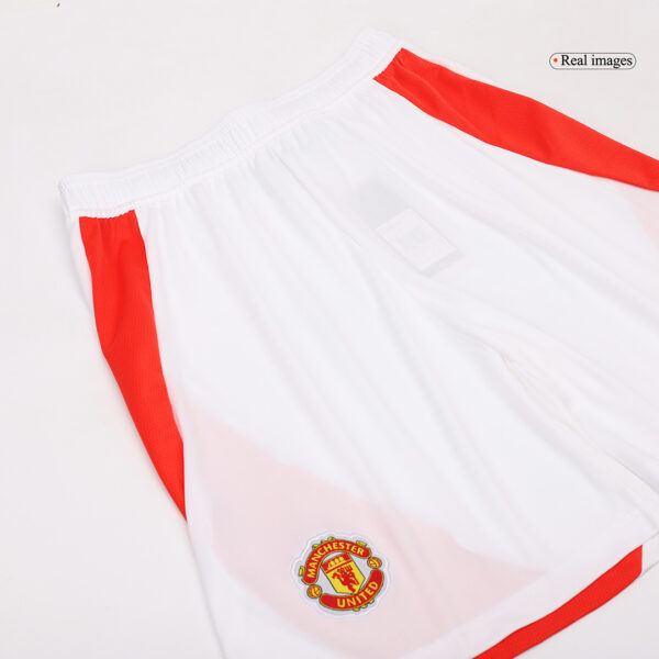 Manchester United Home Shorts 2024/25 - Image 11