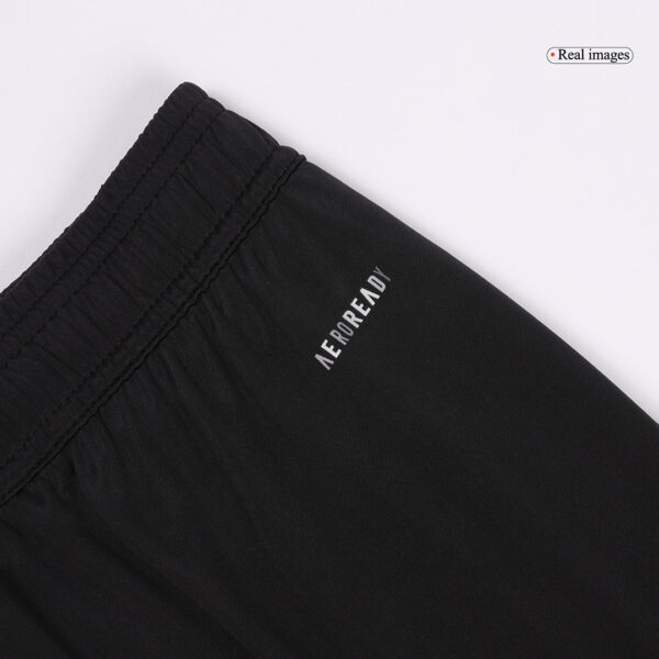 Bayern Munich Away Shorts 2024/25 - Image 9