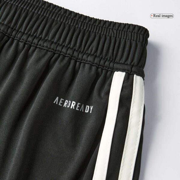 Manchester United Third Shorts 2024/25 - Image 9