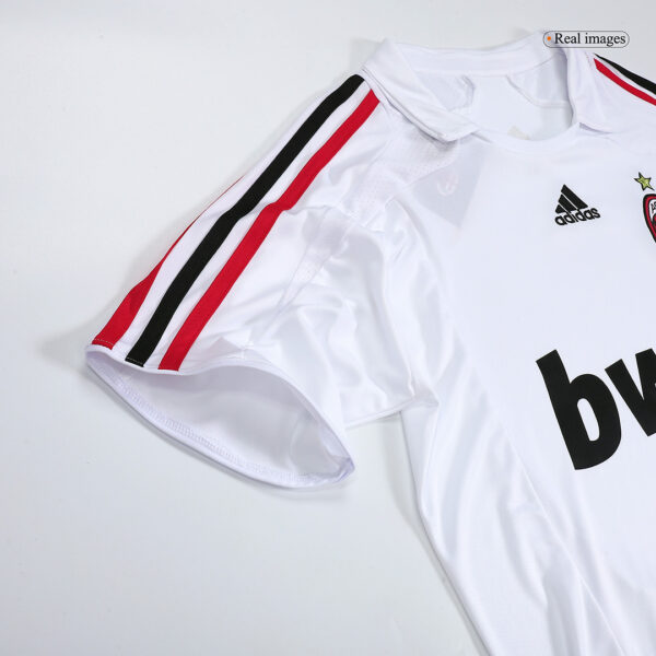 Retro AC Milan Away Jersey 2007/08 - Image 14