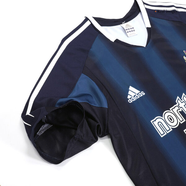 Retro Newcastle United Away Jersey 2004/05 - Image 8