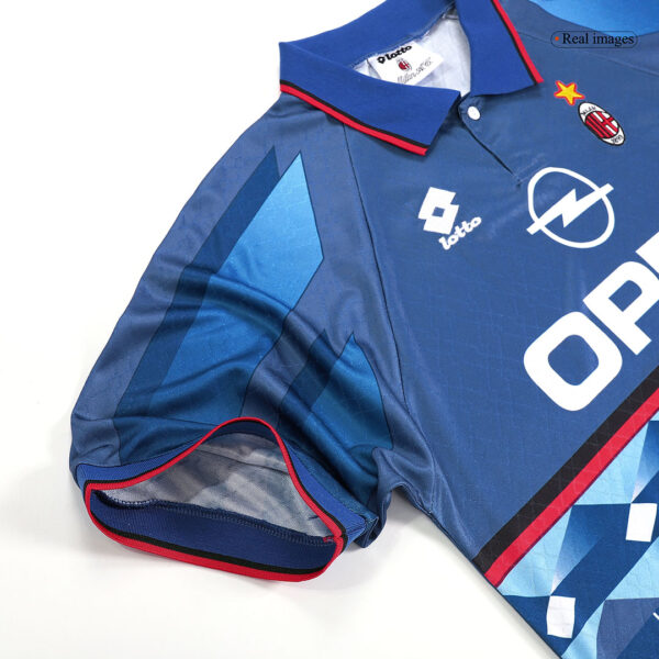 Retro AC Milan Fourth Jersey 1995/96 - Image 8