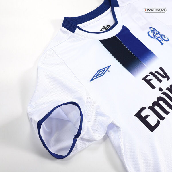 Retro Chelsea Away Jersey 2003/05 - Image 9