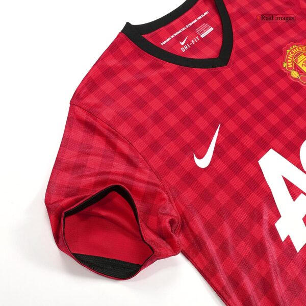 Retro Manchester United Home Jersey 2012/13 - Image 10