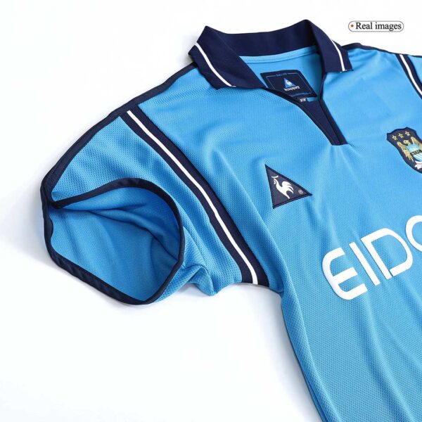 Retro Manchester City Home Jersey 2001/02 - Image 10