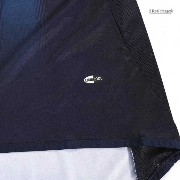 Retro Newcastle United Away Jersey 2004/05 - Image 9