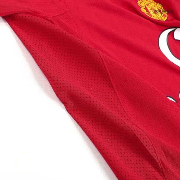 Rooney #8 Retro Manchester United Home Jersey 2005/06 - Image 12