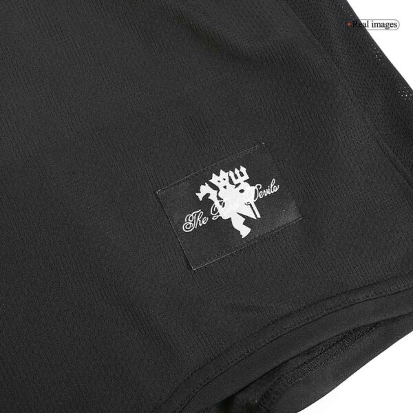 Retro Manchester United Away Long Sleeve Jersey 2007/08 - Image 10