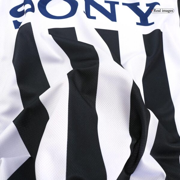 Retro Juventus Home Jersey 1996/97 - Image 10