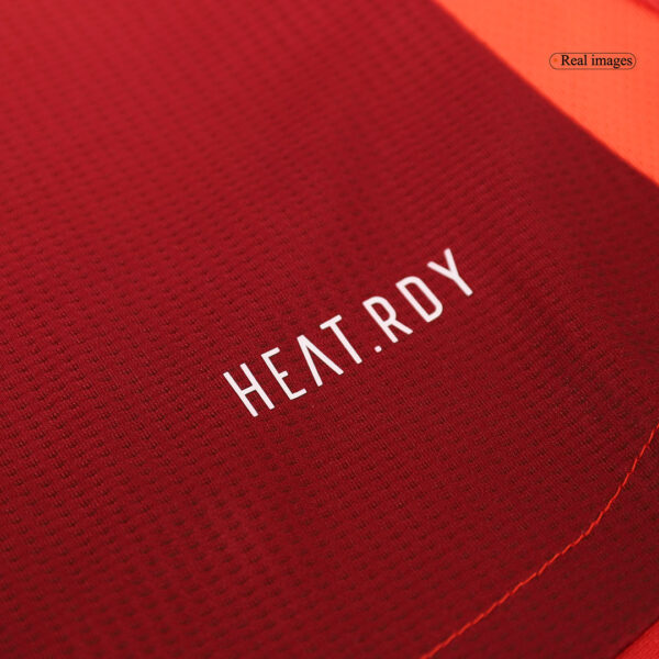 Manchester United Home Match Jersey 2024/25 - Image 10