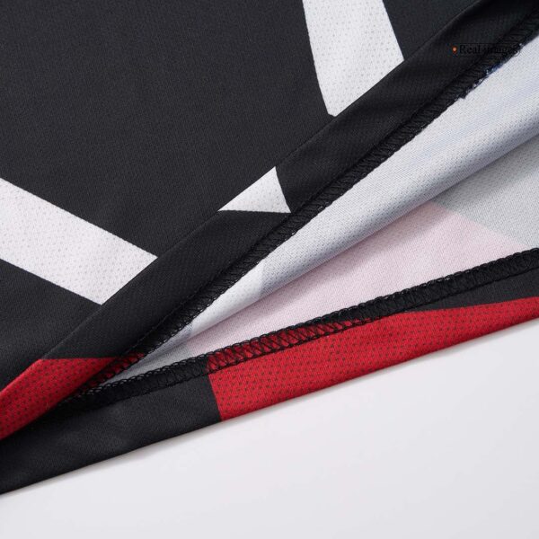 Manchester United Pre-Match Jersey 2024/25 - Image 12