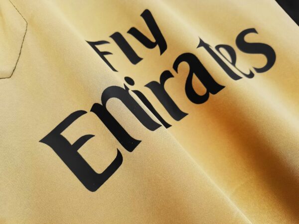 Retro AC Milan Third Jersey 2013/14 - Image 8