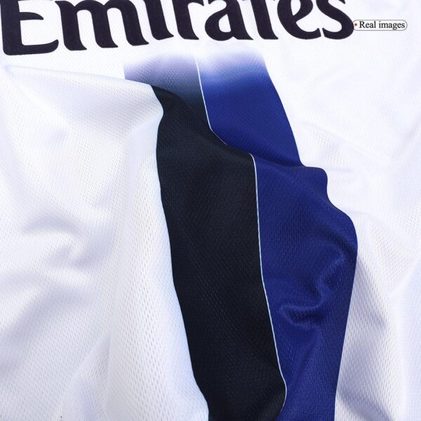 Retro Chelsea Away Jersey 2003/05 - Image 11
