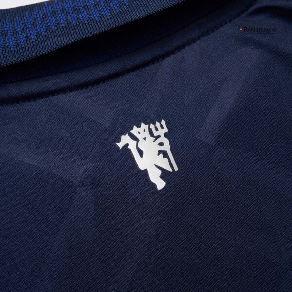 Women's Manchester United Away Jersey 2024/25 - Image 12