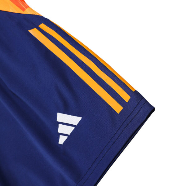 Juventus Pre-Match Kit(Jersey+Shorts) 2024/25 - Image 12