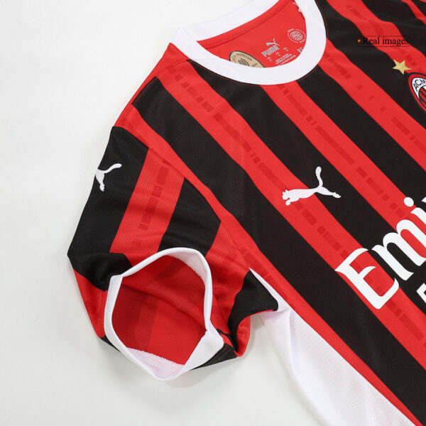 GIMENEZ #7 AC Milan Home Jersey 2024/25 - Image 8